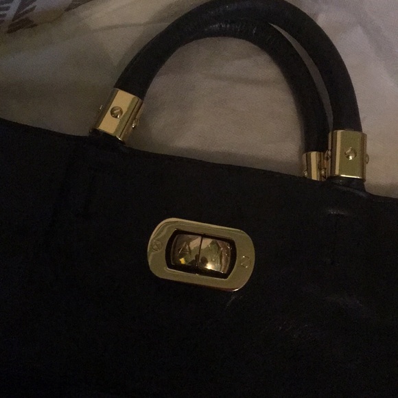 Adrienne Vittadini Bag - Picture 6 of 7